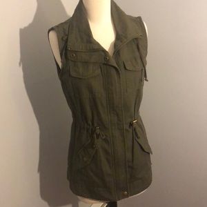 Army green vest